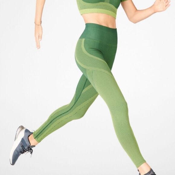 FABLETICS High-Waisted Seamless Turbo Legging Sycamore Green Citron XS - Picture 2 of 7